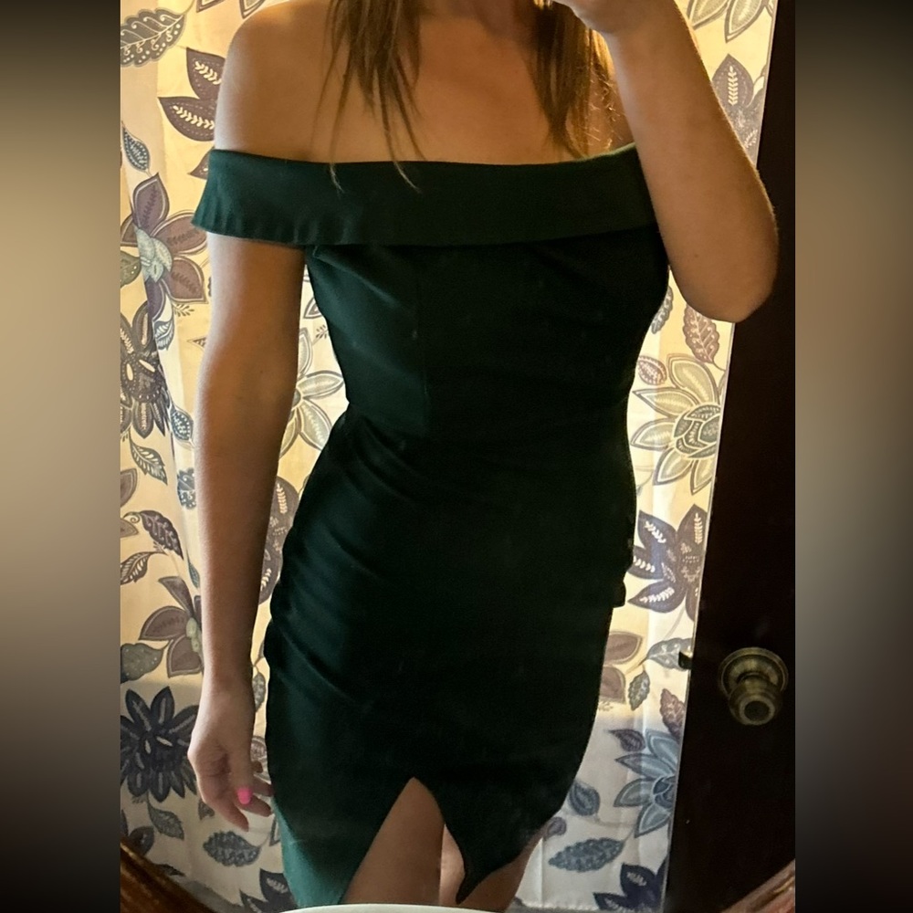 Lulus Elegant Off-Shoulder Green Dress